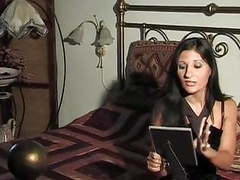 UhAnal presents: Mia sorella 3