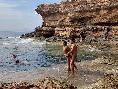 UhAnal presents: Divers watching us fuck at the beach give us some help