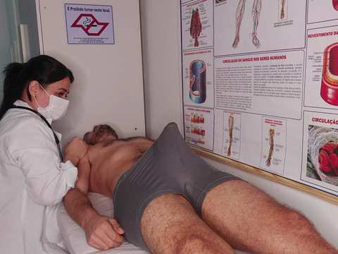 UhAnal presents: Patient's erection right in front of the nurse