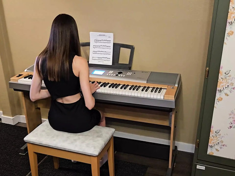 UhAnal presents: Techer fucked a piano student