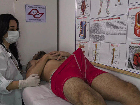 UhAnal presents: Nurse gets excited by patient's erection