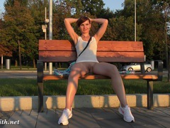 UhAnal presents: Jeny smith bottomless rides