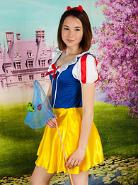 UhAnal presents: This hot teen loves to make some sexy stories come to life and makes sure that everyone gets to enjoy it along with her