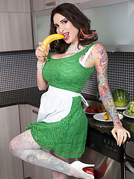 UhAnal presents: Kitchen Magic With Ariane Saint-Amour